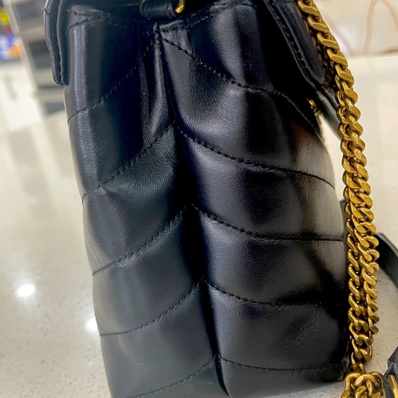 LOULOU SMALL CHAIN BAG IN MATELASSÉ "Y" LEATHER - Picture 5 of 6